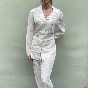 Shanghai Tang Silk Set in ivory